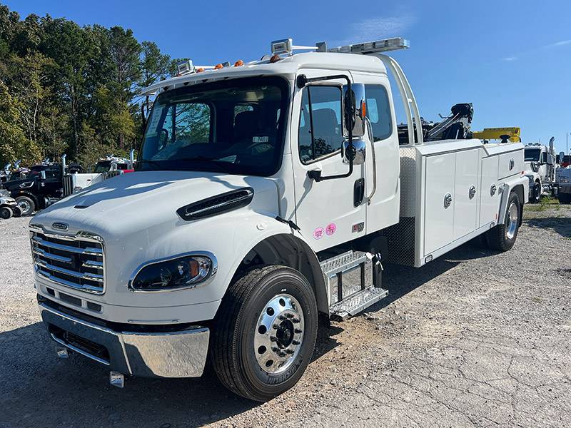 2025 Freightliner M2X (Key# 1853) 1